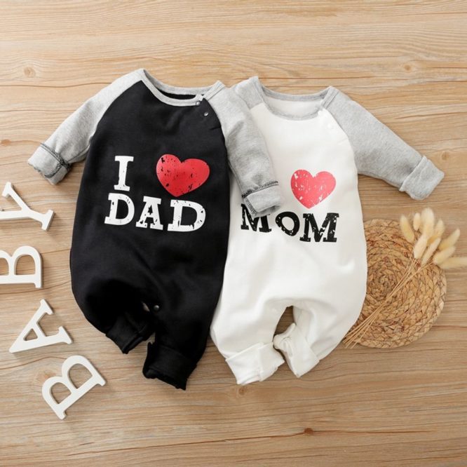 MOM & DAD Printed Long-sleeve Baby Jumpsuit